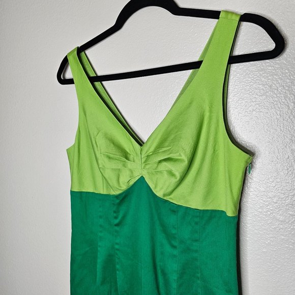 Boden Size 6 Green Color Block Sheath Dress V Neck Knee Length Sleeveless - Picture 2 of 8